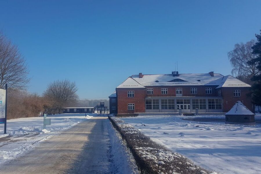 Stutthof Concentration Camp:Guided Tour with Transportation - Walking Back Toward the Baltic Sea: A Small Reset