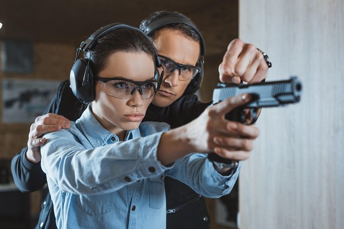 Top Shooting Experience in Krakow with Hotel Transfers - What the English-speaking instructor experience feels like
