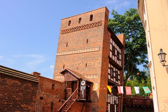 Torun Living Museum of Gingerbread and Old Town Private Walking Tour - Should you book this Torun gingerbread and Old Town tour?