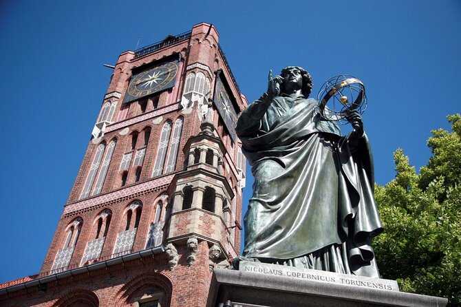 Torun Old Town Highlights Private Walking Tour - Old Town Hall and the view angle that changes everything