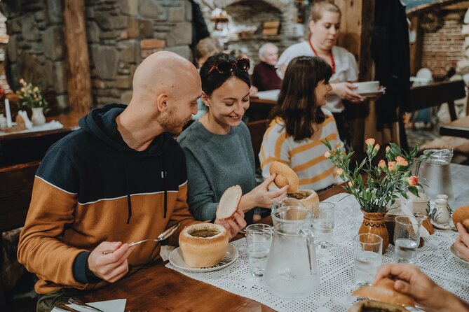 Traditional Polish Food Tour in Krakow Old Town - Starting at Plac Świętej Marii Magdaleny: Get Your Bearings Fast