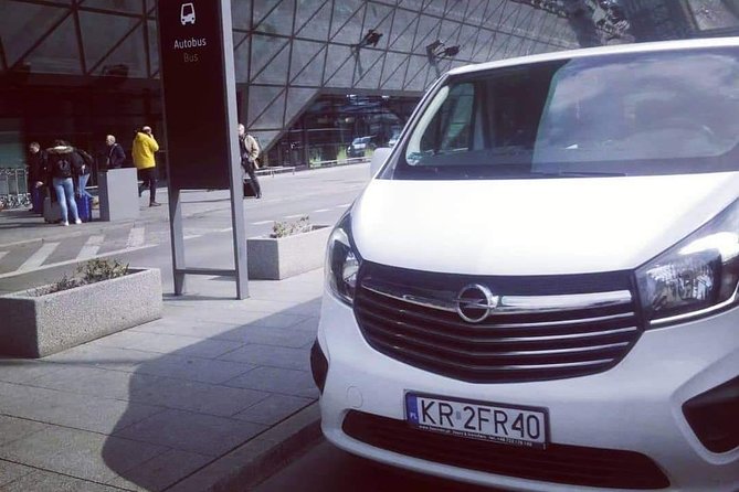 Transfer Krakow Balice Airport - Krakow City - From KRK Arrivals to Your Krakow Address in 20 to 40 Minutes