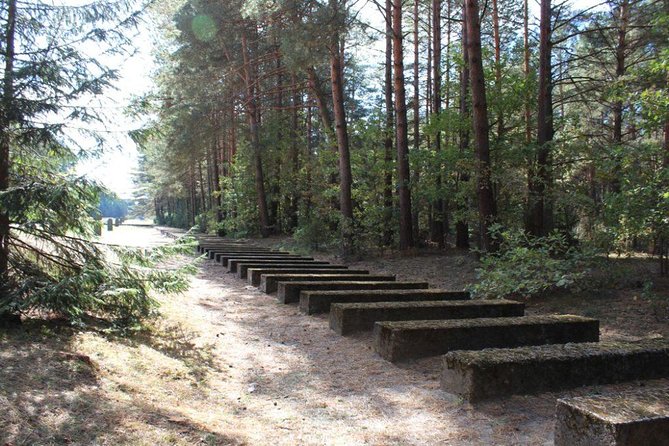 Treblinka Concentration Camp, Heartbreaking Tour from Warsaw - The road trip extras: drinks and Polish comfort on hard ground