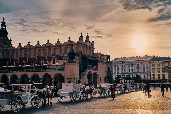 Ultimate Krakow & More 3 Day Private Tour - Day 1 Tip: How to Enjoy the Walking Without Rushing Yourself
