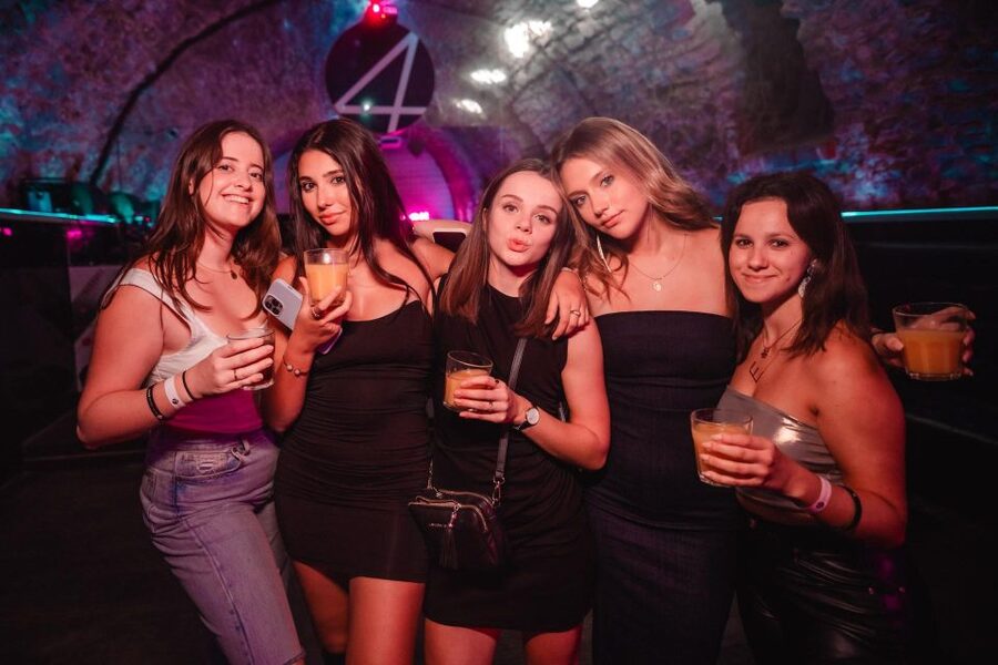 VIP Club Entry and Booth Booking - Should You Book This VIP Package?