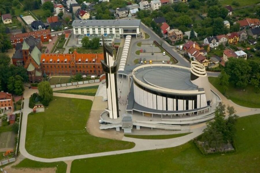 Wadowice, Kalwaria and Lagiewniki: John Paul II Tour - 7 hours in motion: how to make the schedule feel relaxed