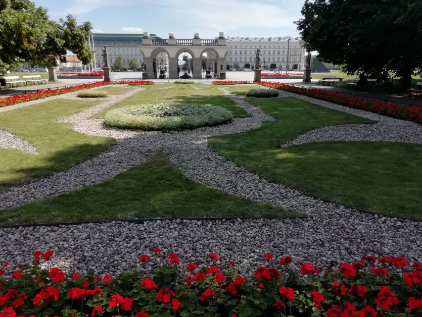 Warsaw: 2-Hour Chopin's Life Walking Tour - Listening to Chopin during the walk, why it works