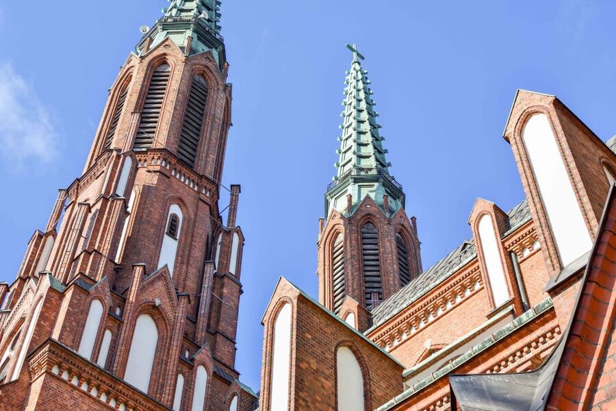 Warsaw: 2-Hour Praga Walking Tour - Koneser Vodka Factory Complex: Industry, Reborn