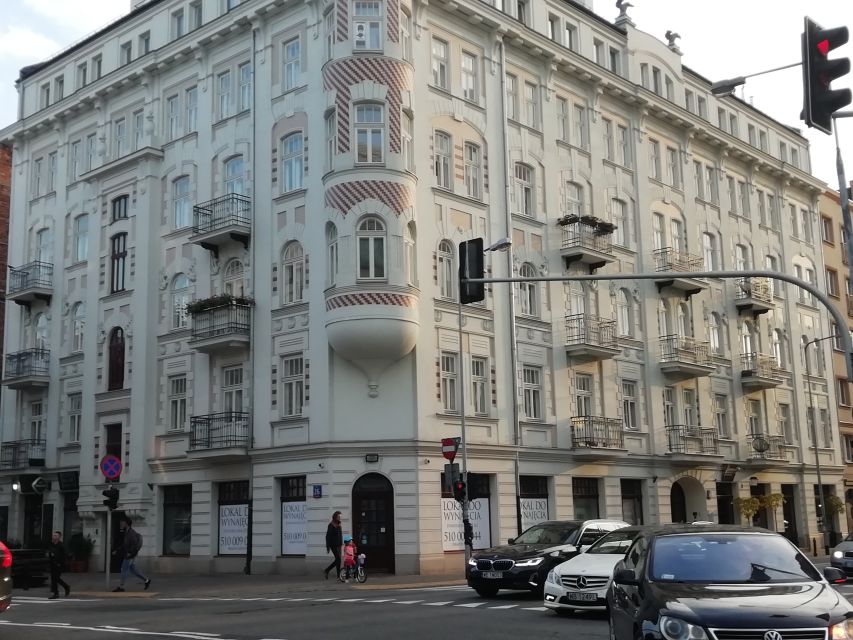 Warsaw: 2-Hour Praga Walking Tour - St. Florian Cathedral and Orthodox Buildings With a Complex Past
