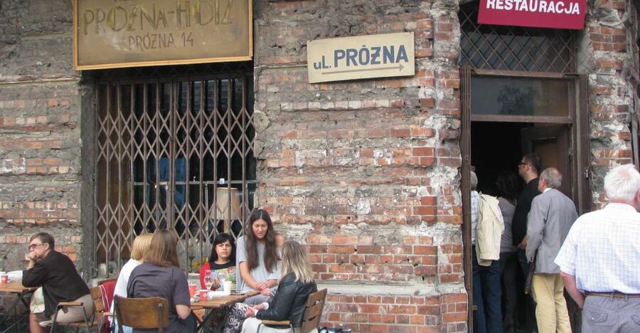 Warsaw: 2-Hour Tour of Daily Life in the Ghetto Warsaw - Oneg Shabbat and the Underground Archive you can still feel today