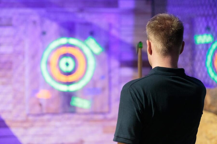 Warsaw: Axe Throwing Experience - Bar Breaks: Snacks and Drinks Without Breaking the Flow