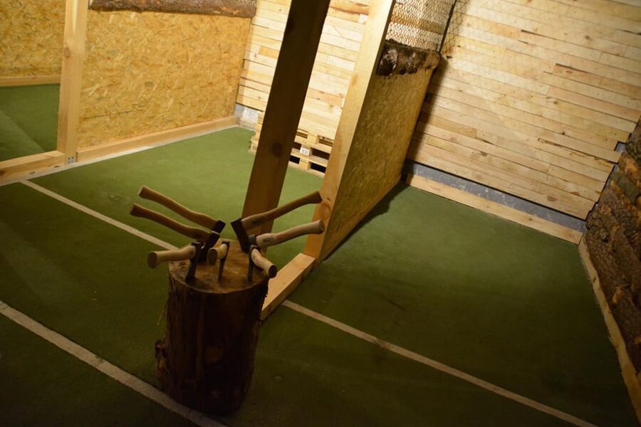 Warsaw: Axe Throwing Experience - Who Should Book This (and Who Might Not)