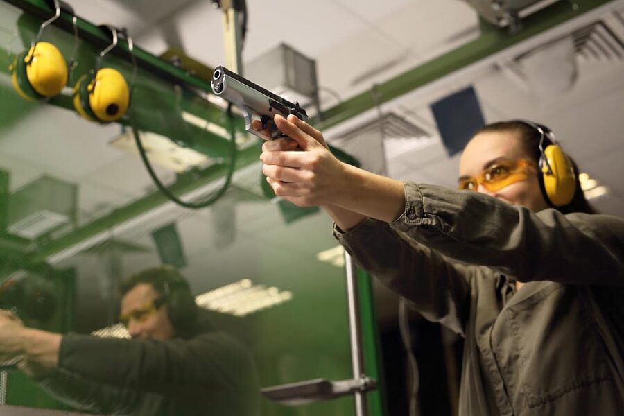 Warsaw: Best Indoor Shooting Range Experience - Souvenir Target and the Nearby Food Plan