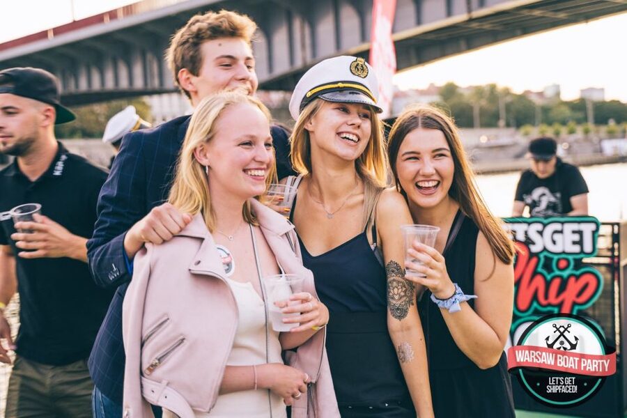 Warsaw: Boat Party with Unlimited Drinks &VIP Club Entrance - What to expect from the vibe: party forward, English guide, group setup