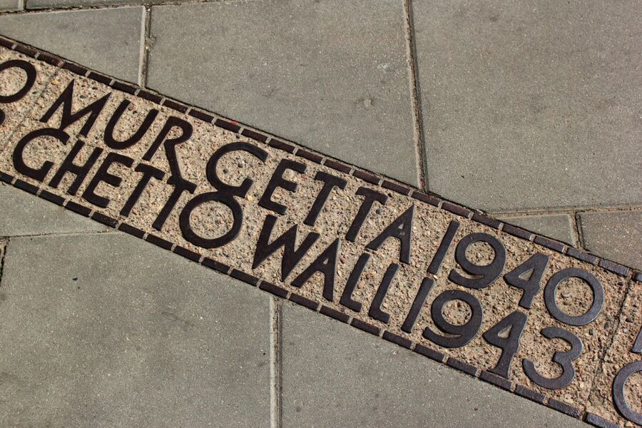 Warsaw: City Highlights Tour with hotel Pick up /Drop Off - Jewish Ghetto Sites: Stay Present and Let the Guide Set the Pace