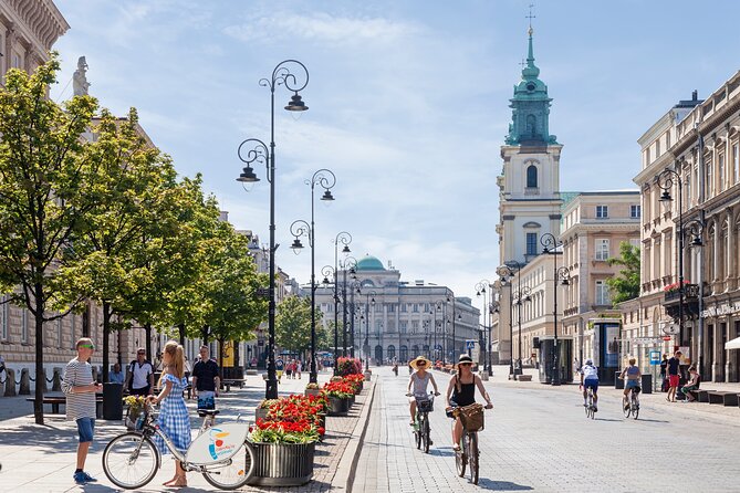 Warsaw City Tour - PRIVATE (4h) - Strolling UNESCO Old Town, built for trade, wrecked in 1944, reborn