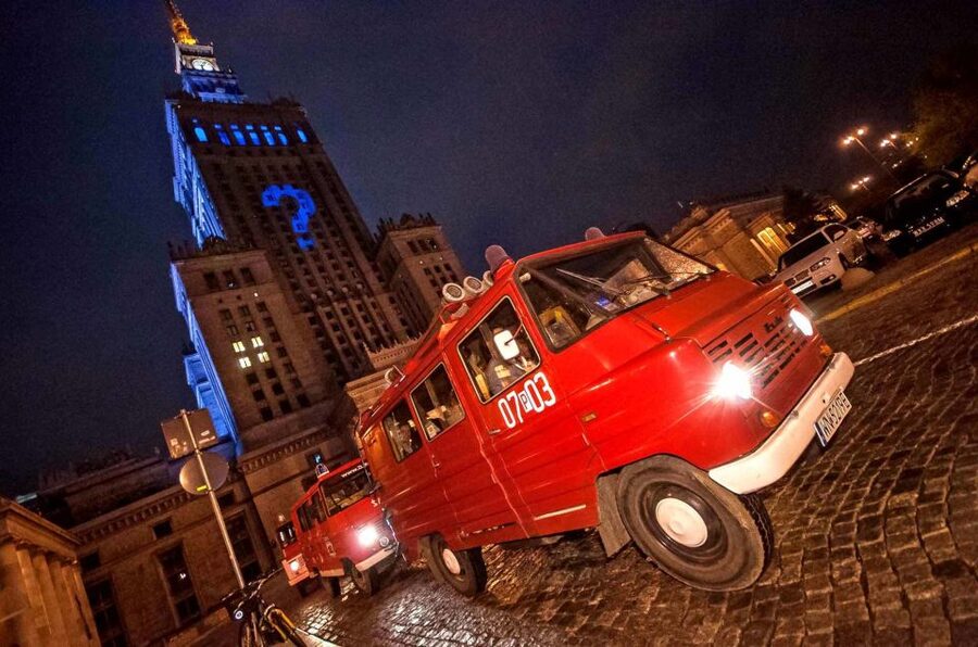 Warsaw: Evening History and Pubs Tour by Retro Minibus - Who This Tour Suits Best (And Who Should Skip It)