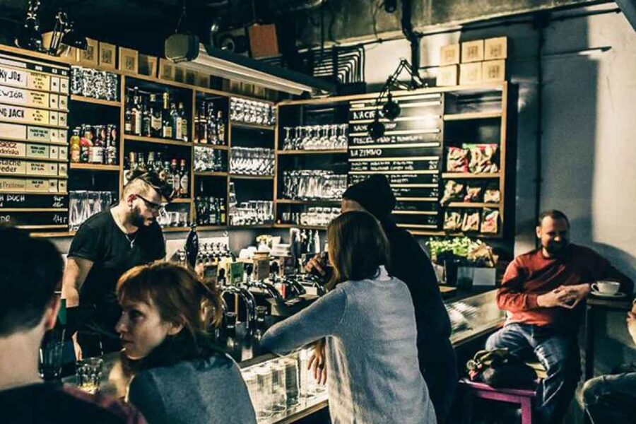 Warsaw: Guided Craft Beer Tour - The Snacks Matter: Making Multiple Tastings Pleasant