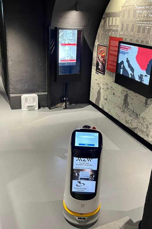 Warsaw: Guided tour of the Cold War Museum - Original Cold War artifacts plus modern interaction