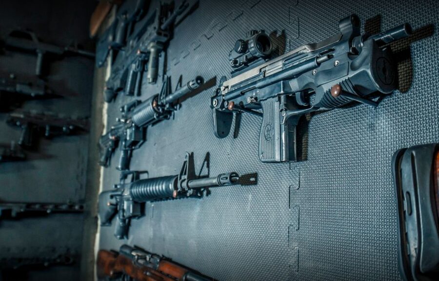 Warsaw: Gun Shooting Experience with Transfers - The firearms lineup: AK-47, Glock 17, Colt 1911, and more