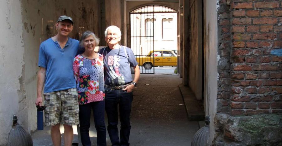 Warsaw Jewish Heritage Private Tour in Retro Fiat - Why a vintage Fiat 125p makes this ghetto tour feel human