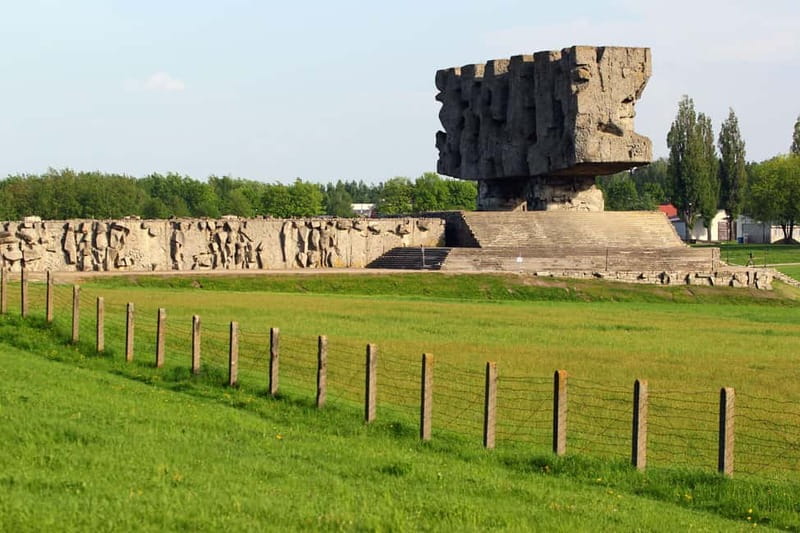 Warsaw: Majdanek Concentration Camp, Lublin Day Trip by Car - What to expect from the guide experience (and why language matters)