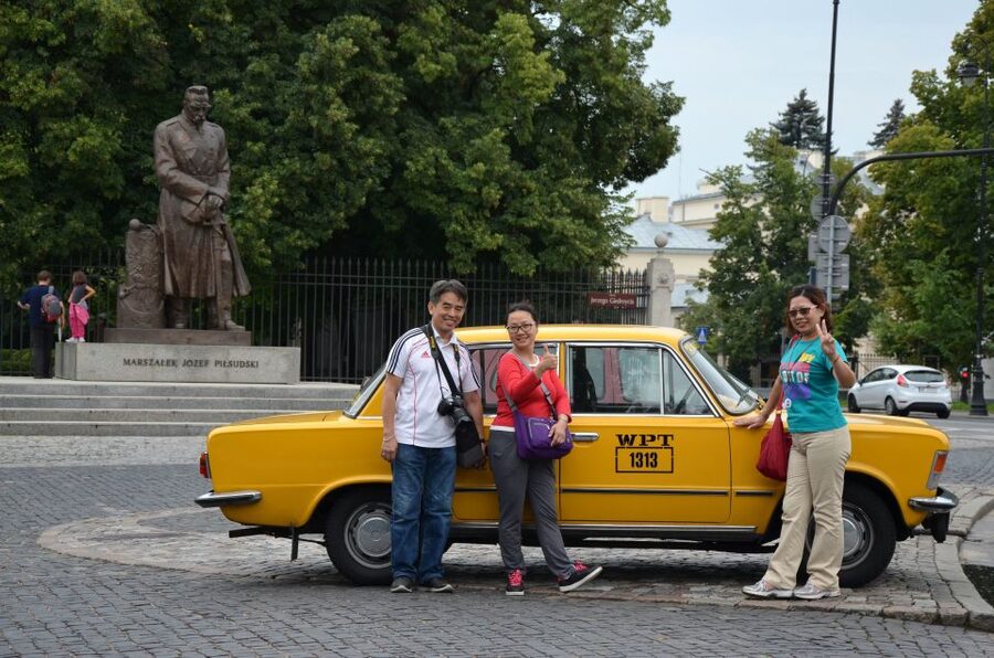 Warsaw Must-Sees: 4-Hour Private Tour by Retro Fiat - Why the Fiat 125p format makes Warsaw feel personal