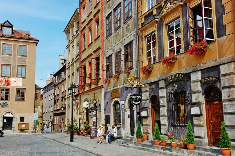 Warsaw: Old and New Town Private Walking Tour - Best for who: first-timers, history fans, and independent planners