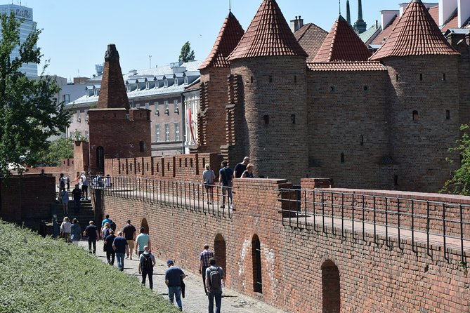Warsaw Old Town Guided Tour with Antek & Friends | small groups - Time, price, and how to get the most from the 2-hour walk