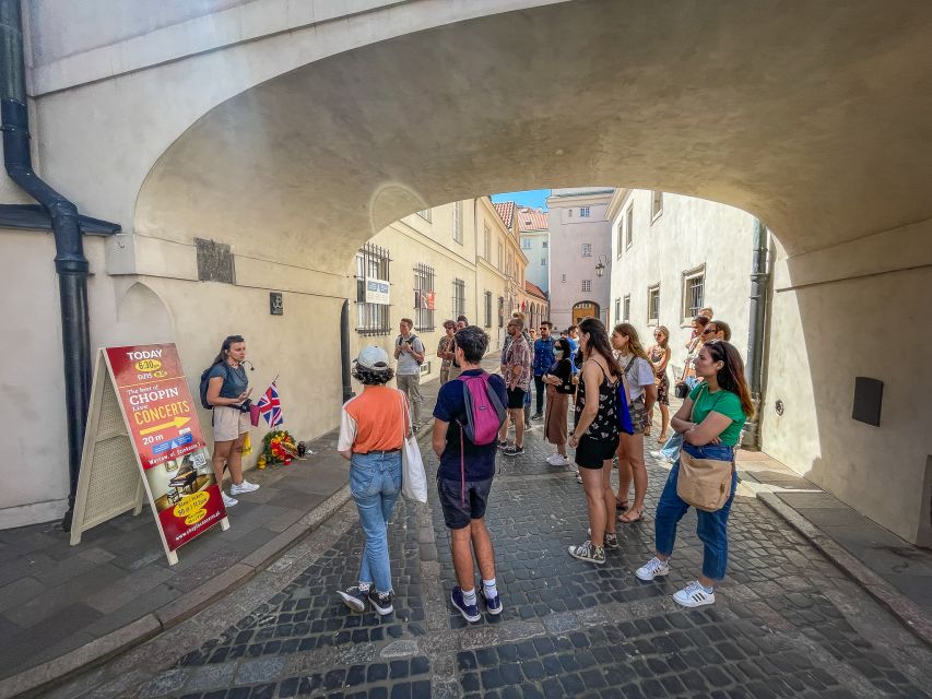 Warsaw: Old Town Highlights Walking Tour in English - Krakowskie Przedmieście, Old Town walls, and the walk that feels like a map