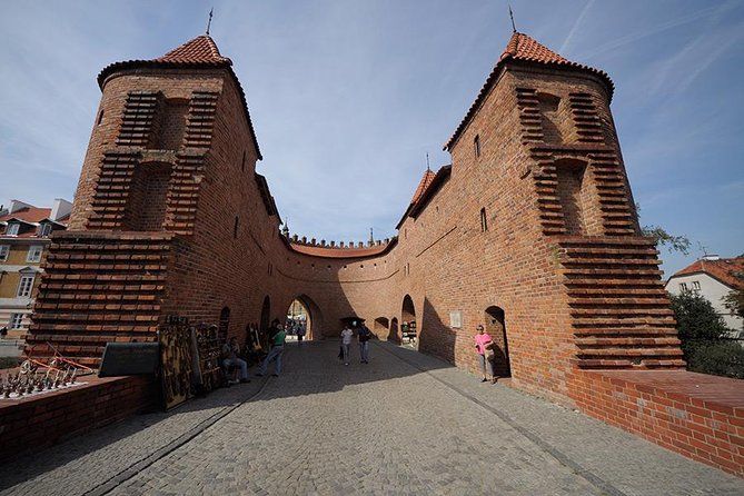 Warsaw Old Town with Royal Castle + Royal Route: SMALL GROUP /inc. Pick-up/ - Price and value: what you actually get for about $95