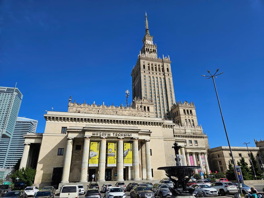 Warsaw: Palace of Culture and Science Guided Tour - The 30-minute break and free time that you should actually plan