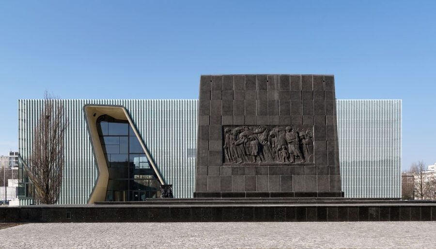 Warsaw: POLIN Museum of the History of Polish Jews Ticket - Entering POLIN and the Security Scan Before the Core