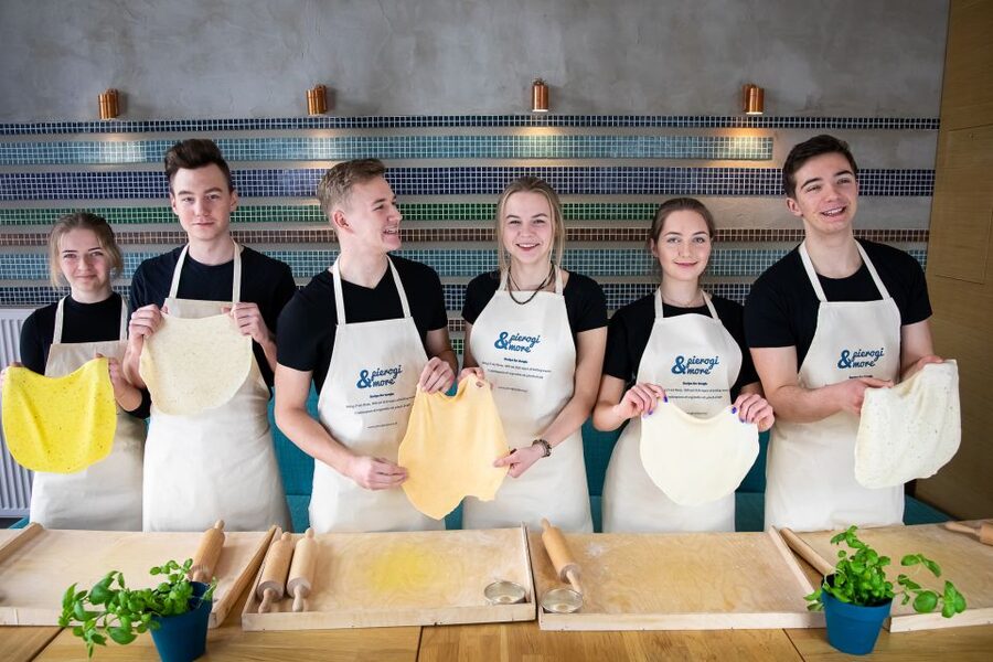 Warsaw: Polish Dumplings Cooking Class - Choosing meat or vegetarian/vegan fillings, and learning what makes them taste right