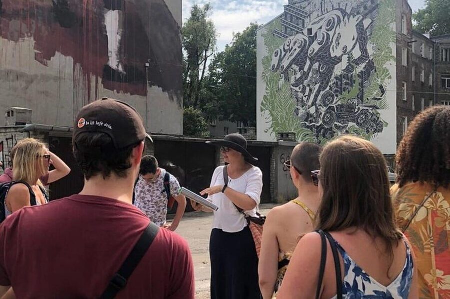Warsaw Praga -- where modern, traditional, and bohemian meet - Warsaw Fight Club Murales, street art you can actually place