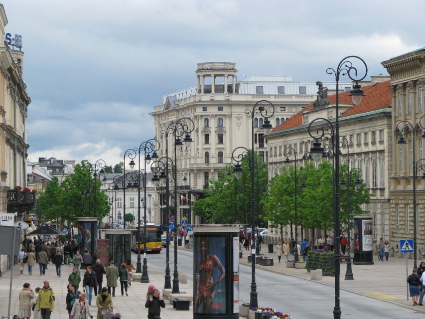 Warsaw: Private 3-Hour Sightseeing Tour by Car with Pickup - Key points that make this tour work