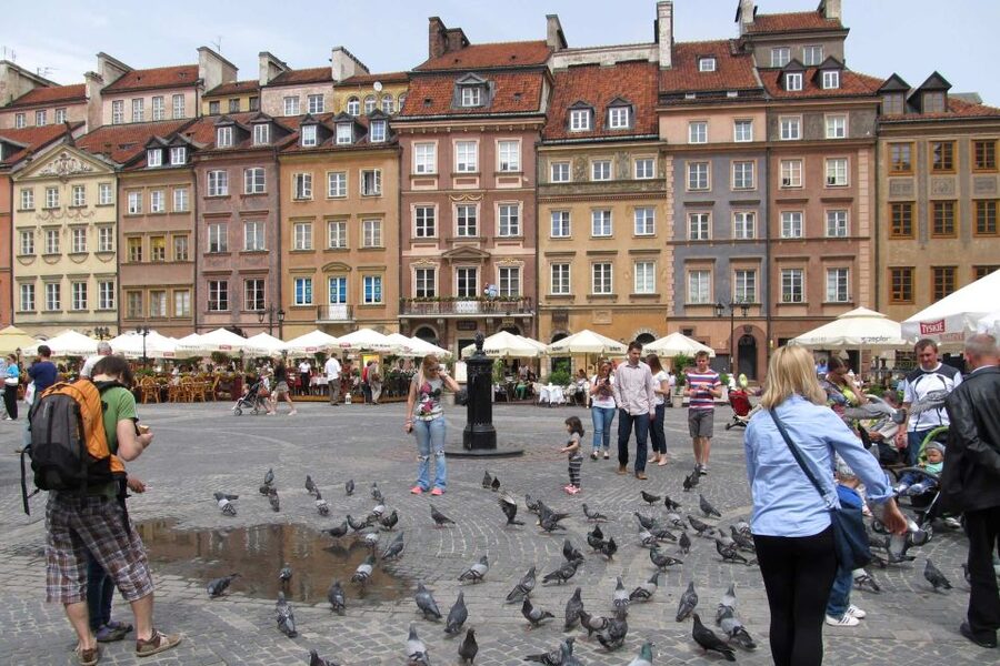 Warsaw: Private 3-Hour Tour by Communist Van - Who should book this private communist van tour