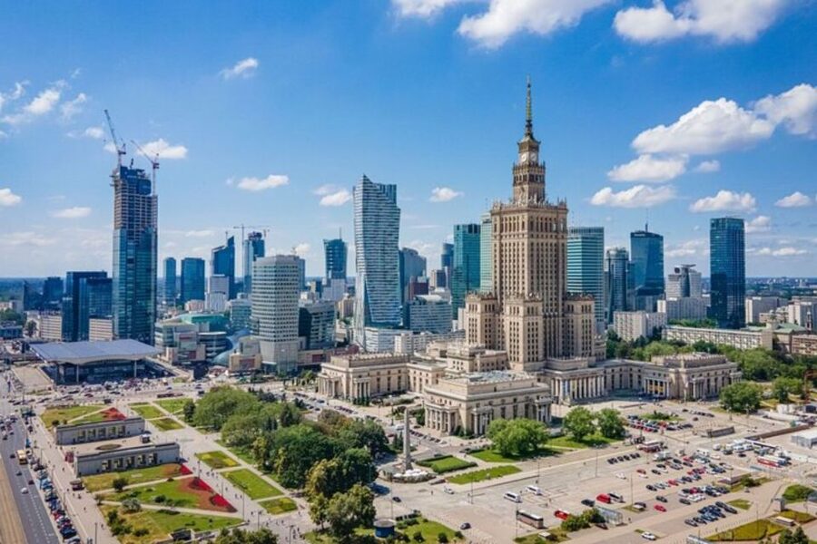 Warsaw : Private Walking Tour With A Guide ( Private Tour ) - Who Should Book This Warsaw Private Walking Tour