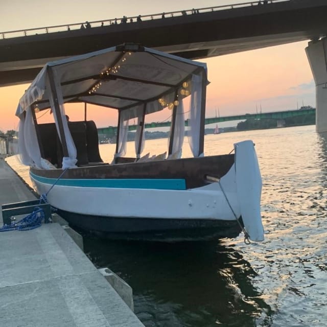Warsaw: Scenic Cruise by Gondola on the Vistula River - Why Warsaw Looks Better From the Vistula