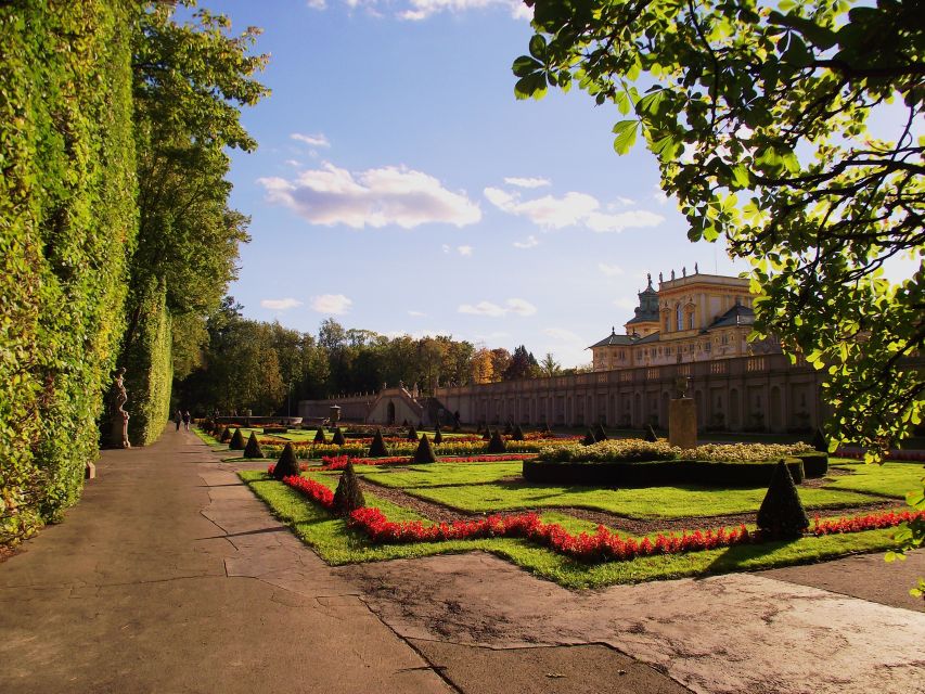Warsaw: Skip-the-Line Wilanow Palace & Gardens Private Tour - Timing and transport: 2-hour vs 3-hour option