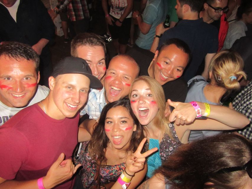 Warsaw: The Original Pub Crawl - Welcome Shots at Each Venue: Why This Feels Like Real Value