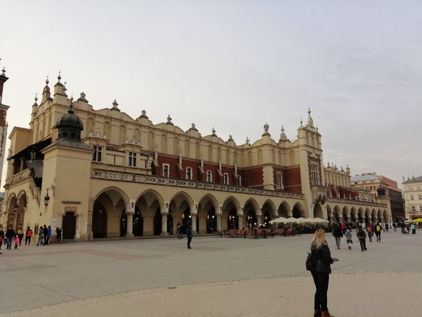 Warsaw: Tour to Krakow and Auschwitz by Train with Pickup - Managing a 17 Hour Day Without Losing Your Mind