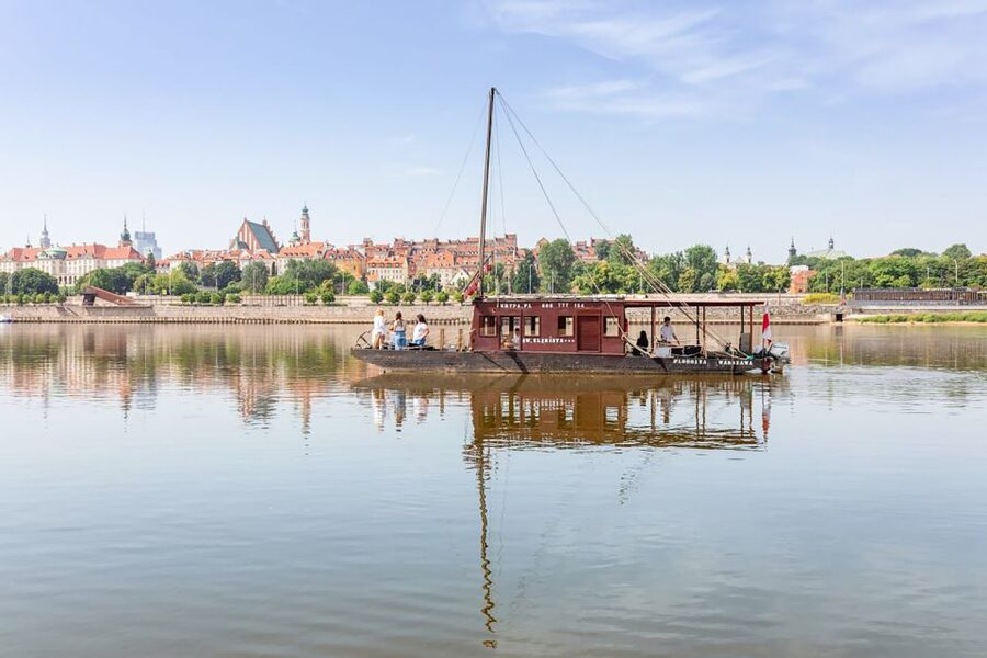 Warsaw: Traditional Galar Cruise on The Vistula River - Where to board at Marina Warszawa (near Copernicus)
