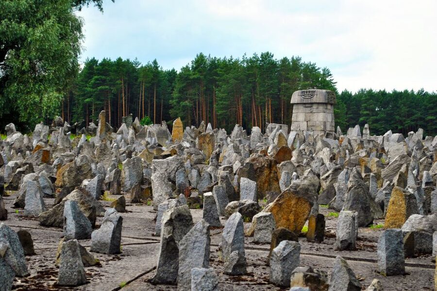 Warsaw: Treblinka Heartbreaking Concentration Camp Tour - How the English Guide Shapes Your Day
