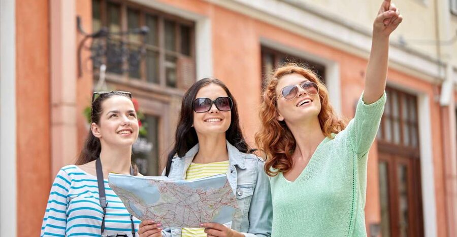 Warsaw Uprising and WWII Old Town Walking Tour with Museum - Royal Castle area to Old Town streets: why the rebuilt city still matters