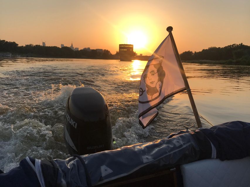 Warsaw: Vistula River Sunset Cruise with Welcome Drink - Price and Value: What 27 USD Gets You in 55 Minutes