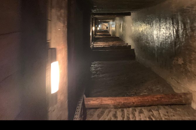 Wieliczka Salt Mine Guided tour from Krakow with a private car - What makes the guided part work well