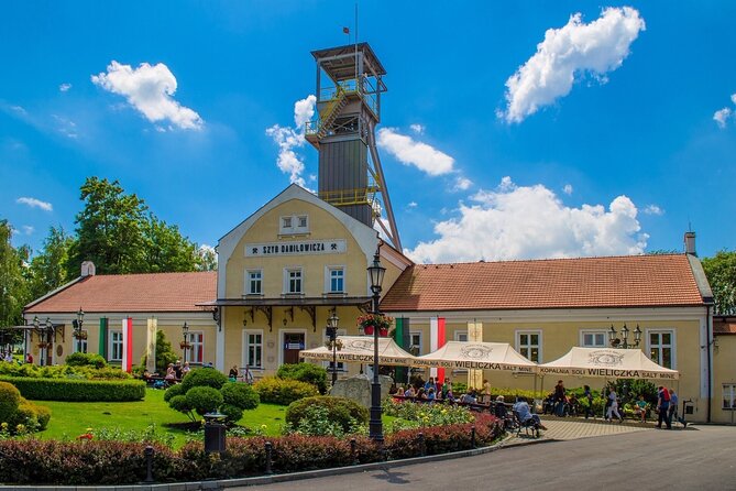 Wieliczka Salt Mine Private tour from Krakow - Miners' Route - The 3 to 4 hour flow: going from daylight to working miner