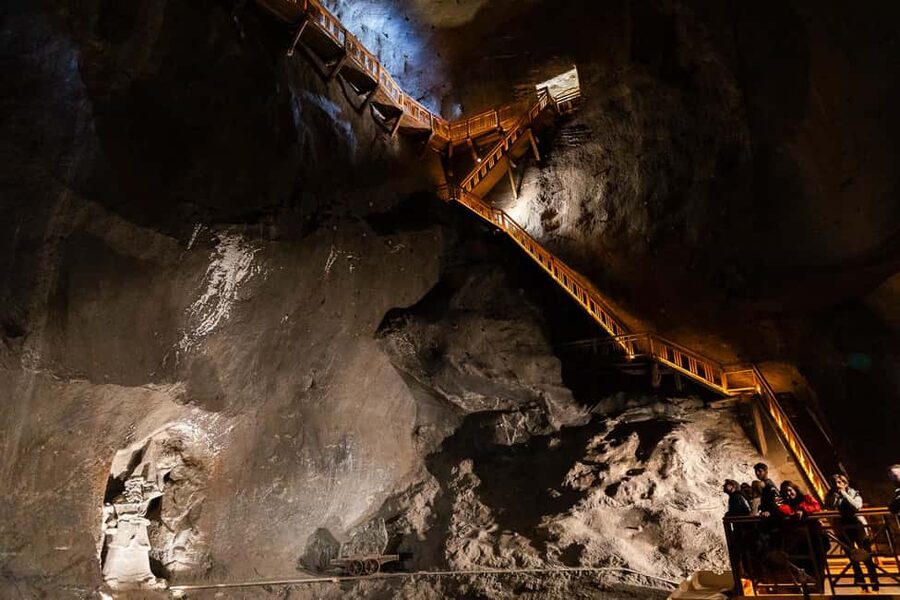 Wieliczka Salt Mine Tour from Kraków – Skip the Line Entry - Entering Krakow’s Salt Underworld, Without the Waiting