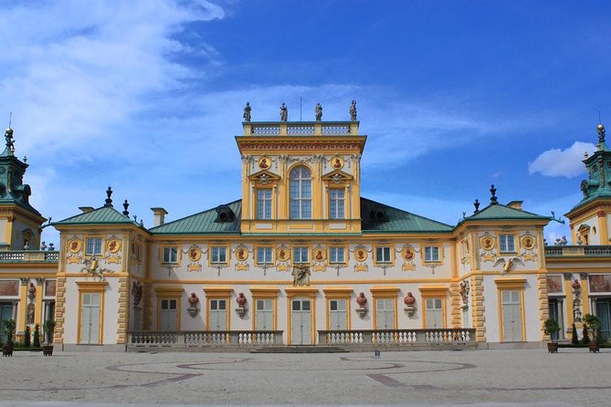 Wilanow Royal Palace : SMALL GROUP /inc. Pick-up/ - Audio guide freedom, with a real human safety net